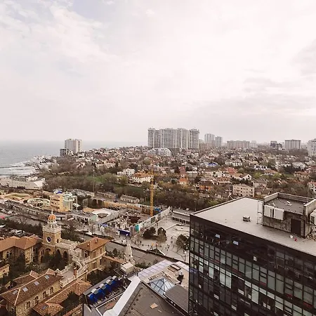 Panoramic 2 Bedroom Arcadia Sea View 197 Cozy Odesa
