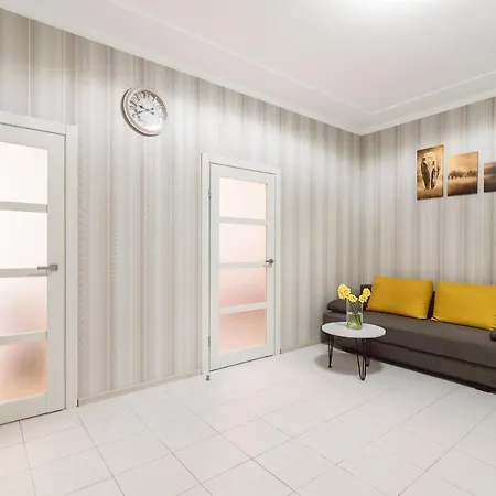 Panoramic 2 Bedroom Arcadia Sea View 197 Cozy Odesa